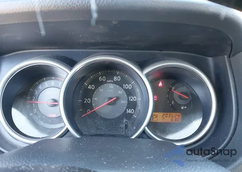 2009 Nissan Versa 1.8Sl z USA, uszkodzony, nr VIN 3N1BC13E09L384376